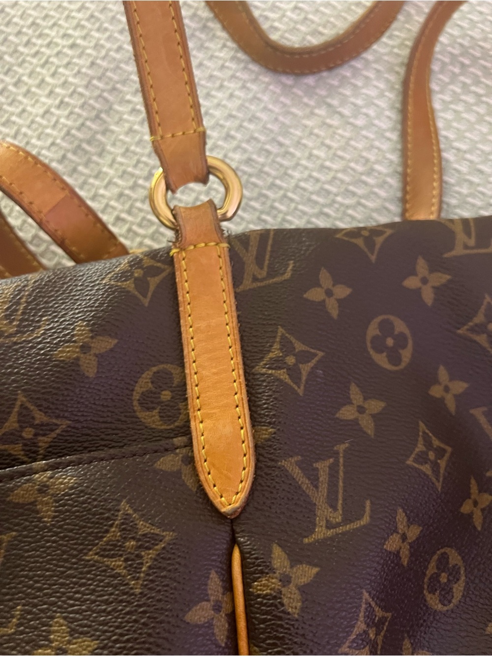 Louis Vuitton Large Brown Monogram Canvas Shoulder Bag with Tan Leather Trim - Picture 12 of 16